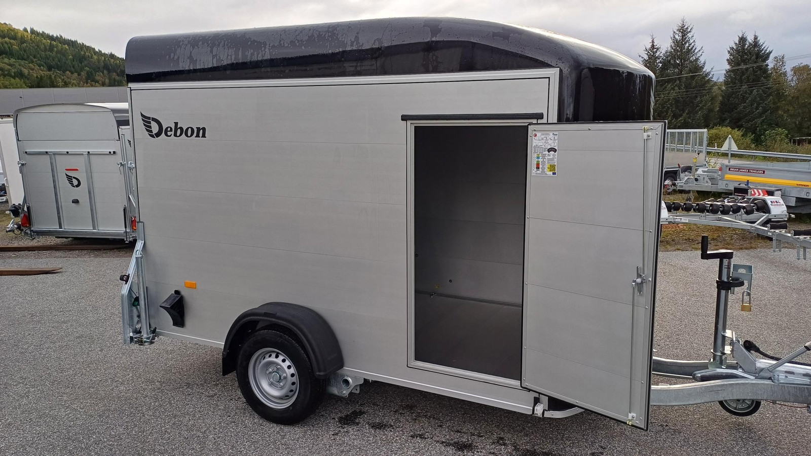 237_16cea456-d51d-4f43-87b9-756f0bc8fb7d