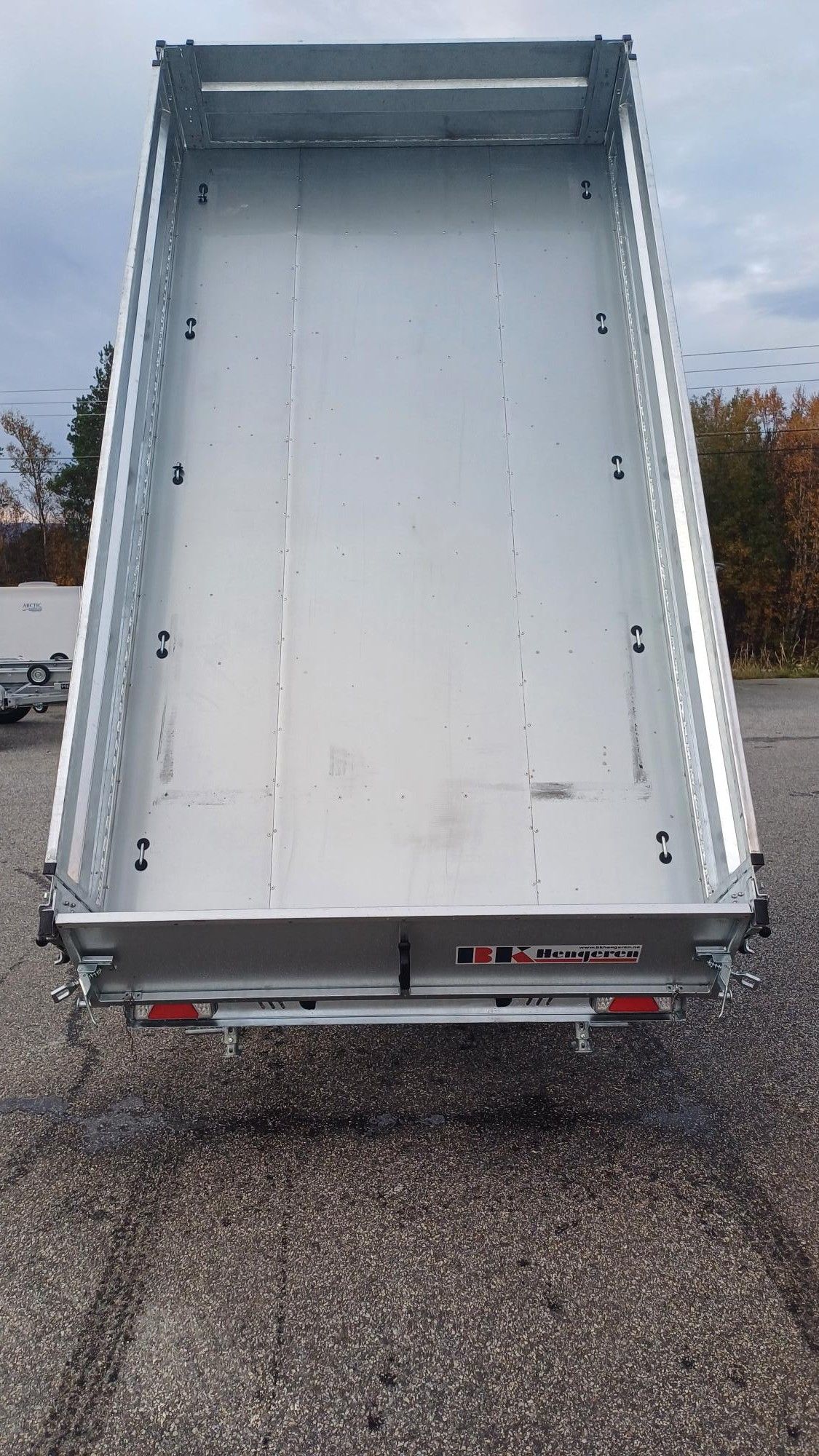 879_2d5cb735-a8d9-4e9c-8430-d7bdf5362893