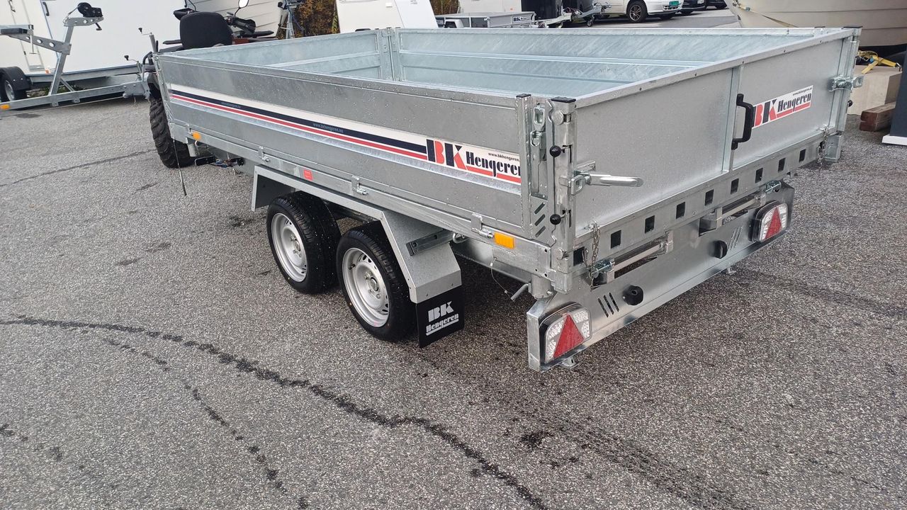 879_b878a90e-b12f-42e9-8d0f-8e6391a1721c