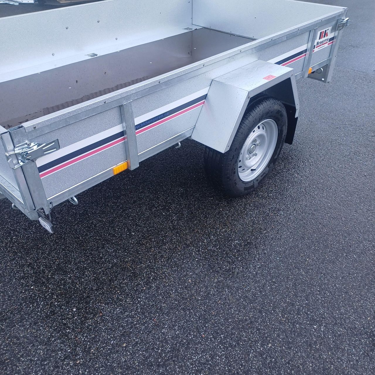 407_250c2eff-e0e9-4e17-a79f-b940aa340e32