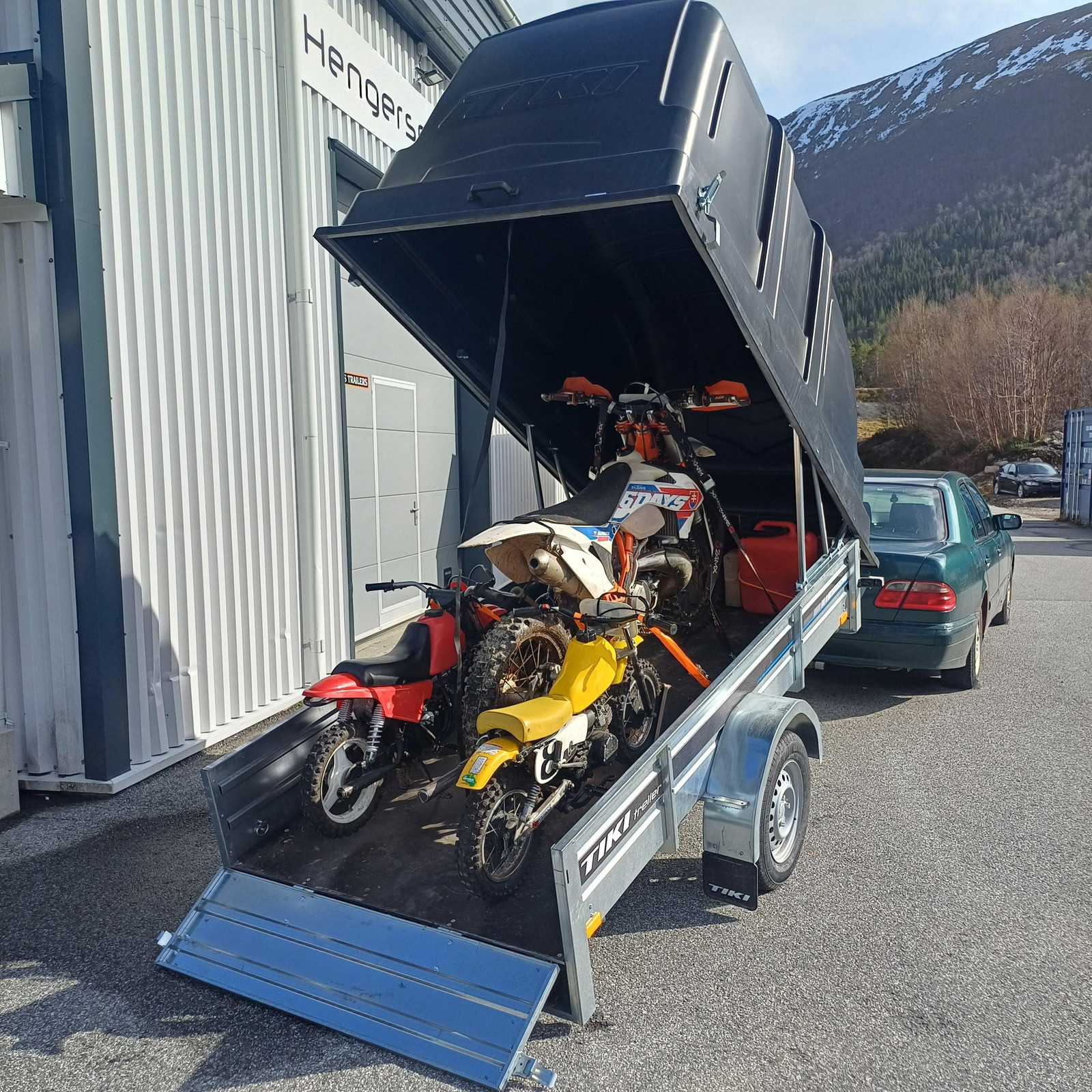 875_b6902502-8f4b-4dfe-876c-4afe103b1999